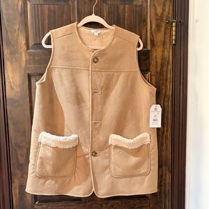 Time and Tru Tan Sherpa-Lined Vest